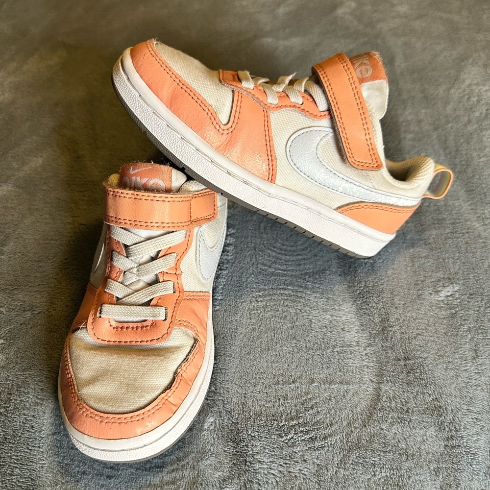 Nike Court Borough Low Girl’s 10.5
